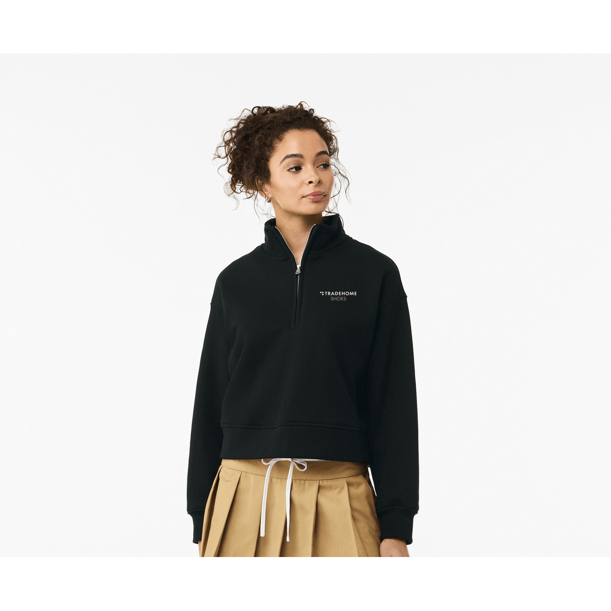 Black - Tradehome-Logo-Stacked